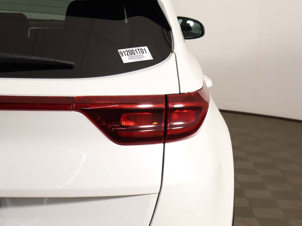 Used 2021 Kia Sportage LX AWD/4WD image 13