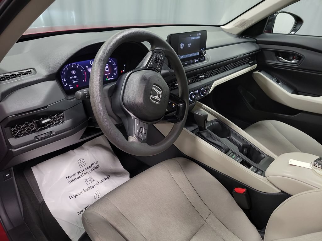 Used 2025 Honda Accord SE image 16