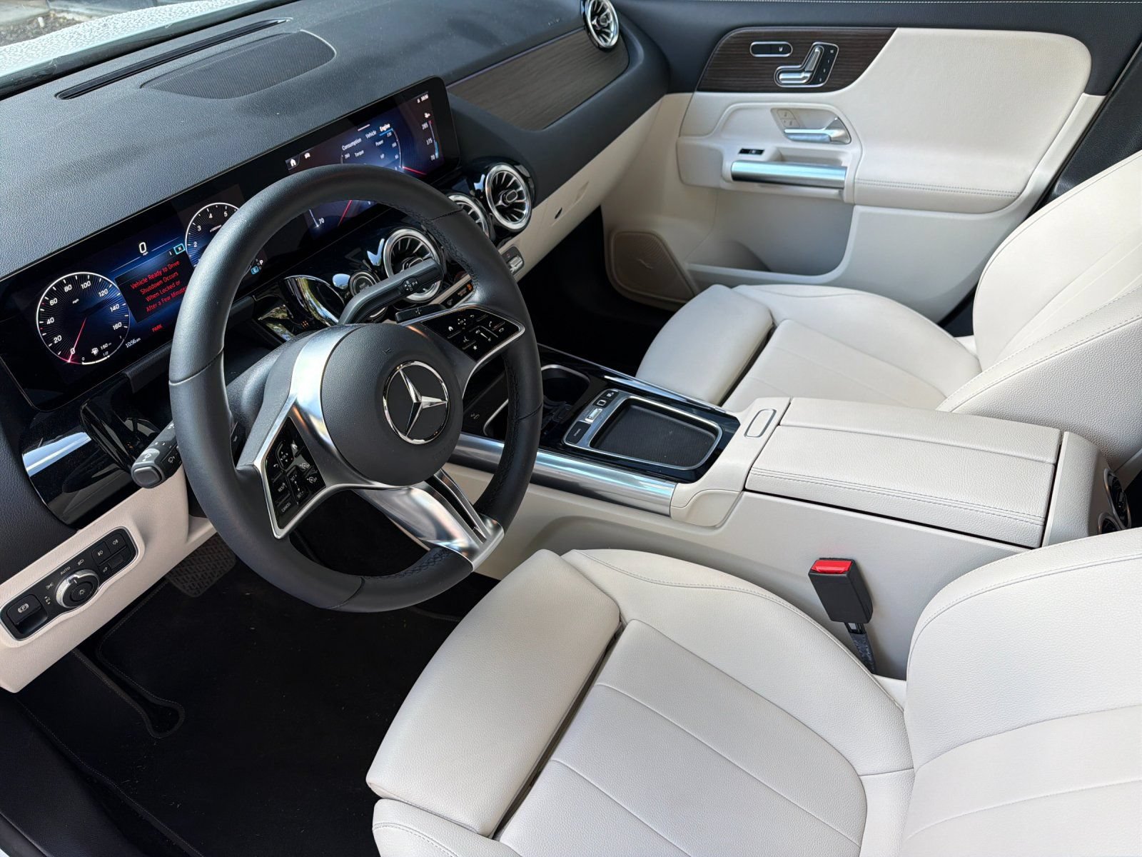 Used 2026 Mercedes-Benz GLA 250 image 9