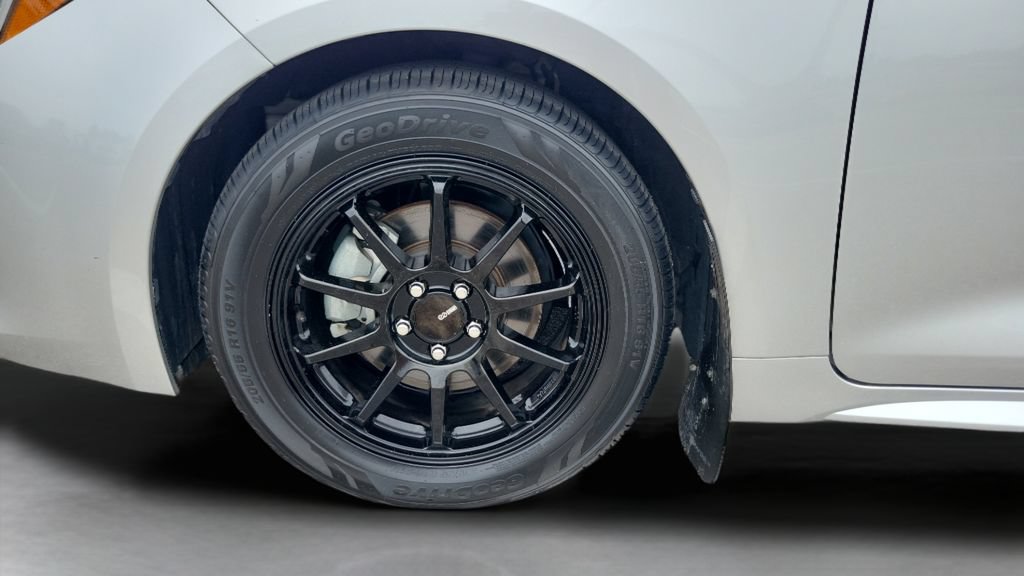Certified 2023 Toyota Corolla SE FWD image 33