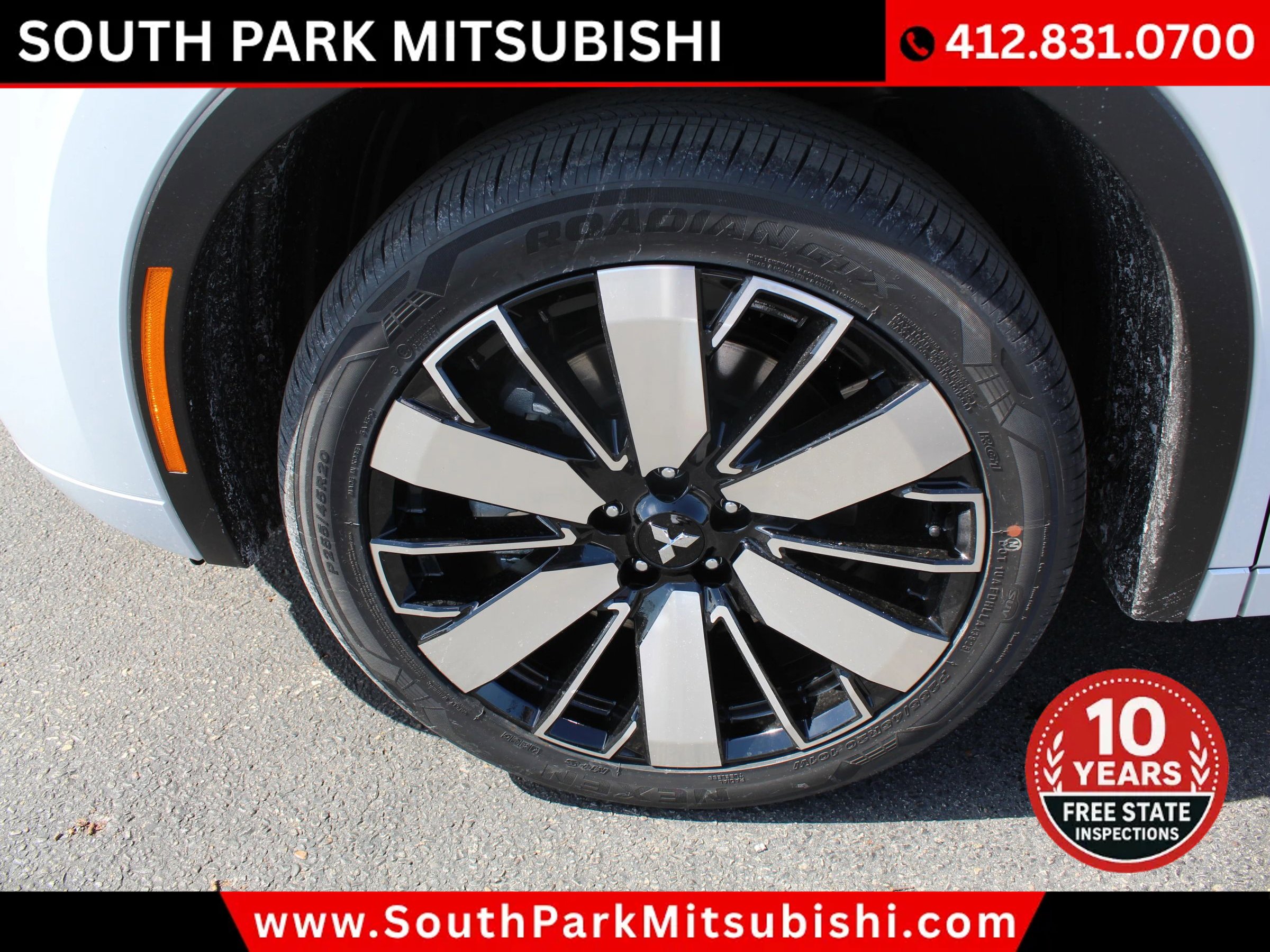 New 2026 Mitsubishi Outlander SEL image 6