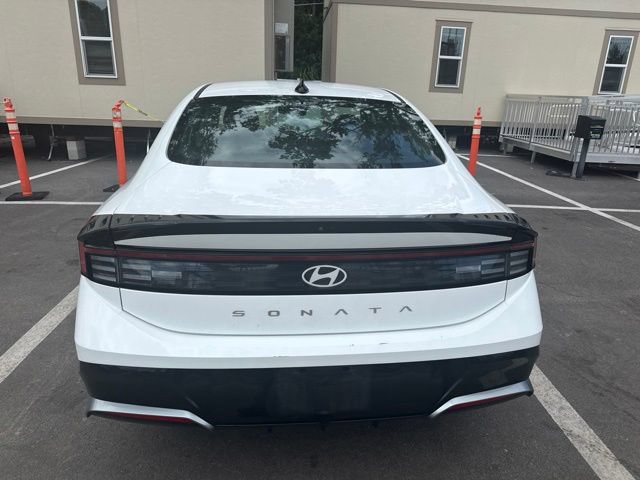 Used 2025 Hyundai Sonata SEL FWD image 4