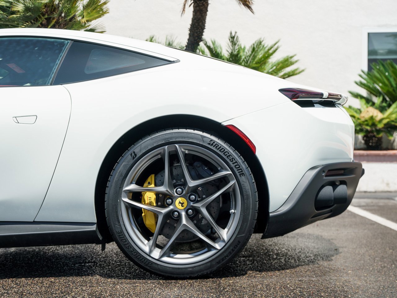 Used 2023 Ferrari Roma image 14