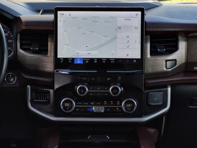 Used 2024 Ford Expedition Limited RWD image 22