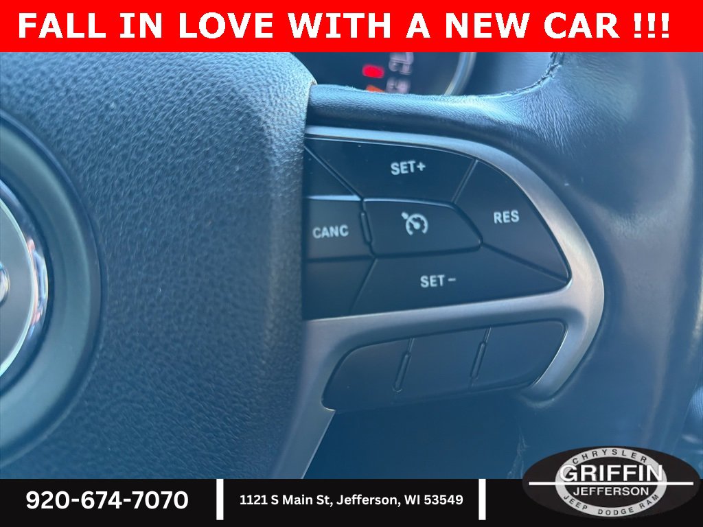 Used 2018 Jeep Grand Cherokee Limited image 27