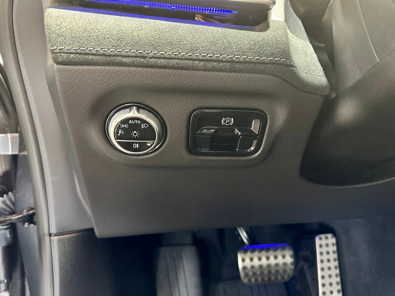 Certified 2023 Mercedes-Benz EQE AMG 4MATIC Sedan image 17