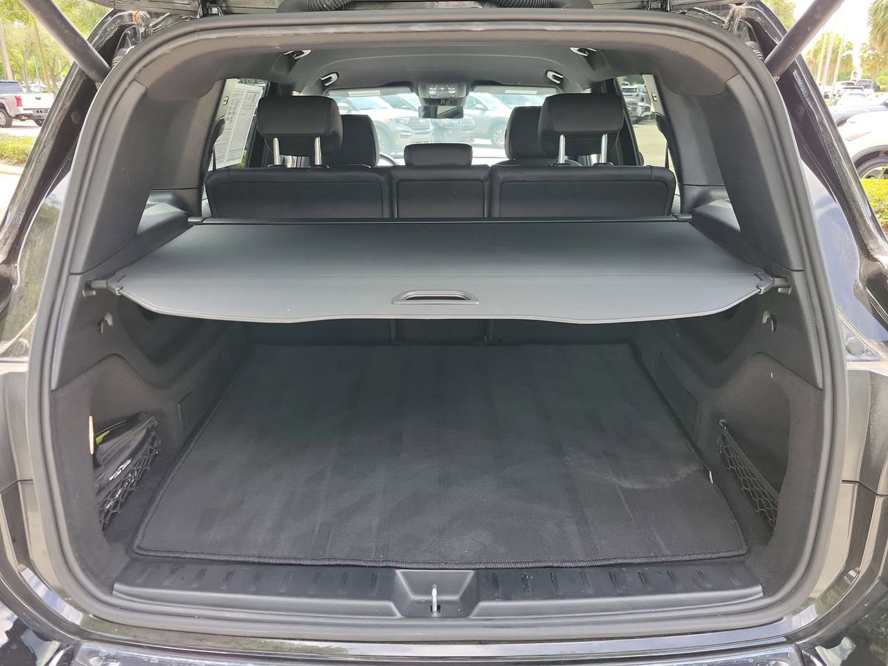 Used 2025 Mercedes-Benz GLB 250 image 7