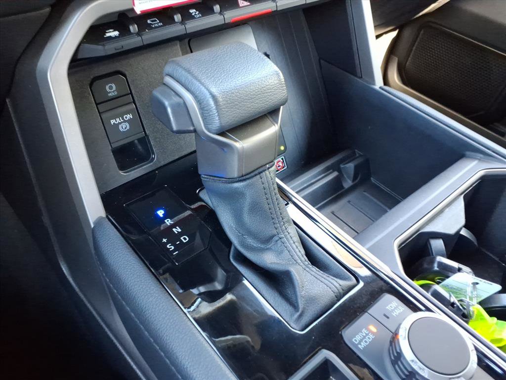Used 2025 Toyota Tundra Limited image 23
