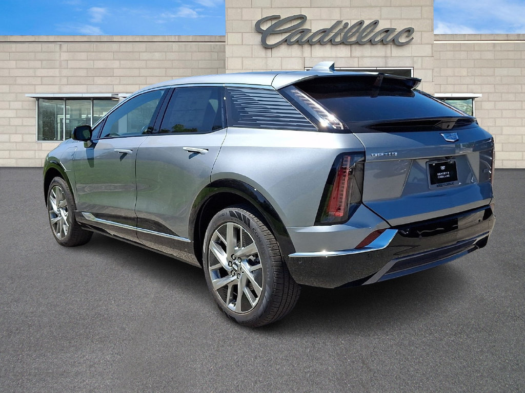 New 2027 Cadillac Optiq Luxury AWD/4WD image 4