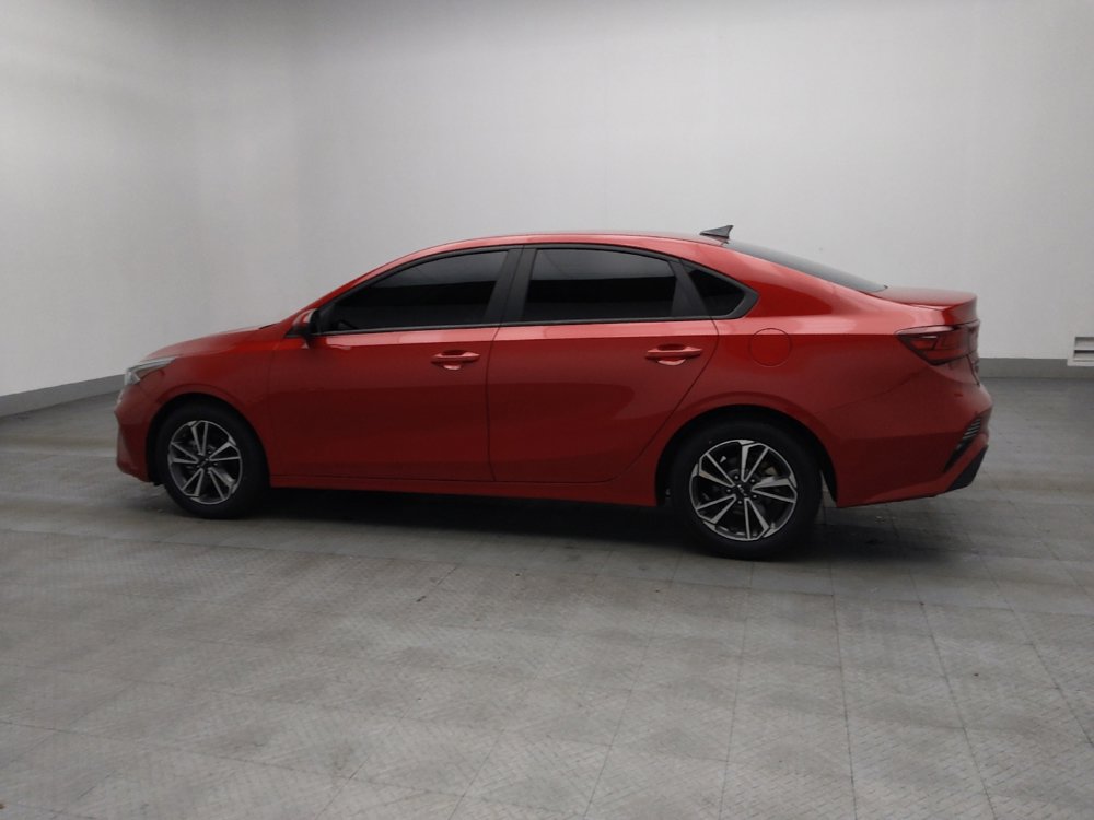Used 2022 Kia Forte LXS image 3