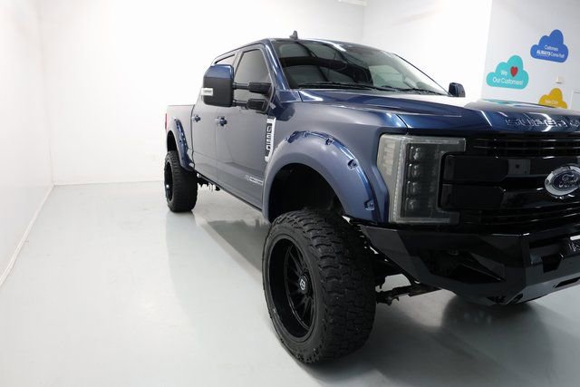 Used 2019 Ford F250 Lariat w/ Lariat Value Package image 58