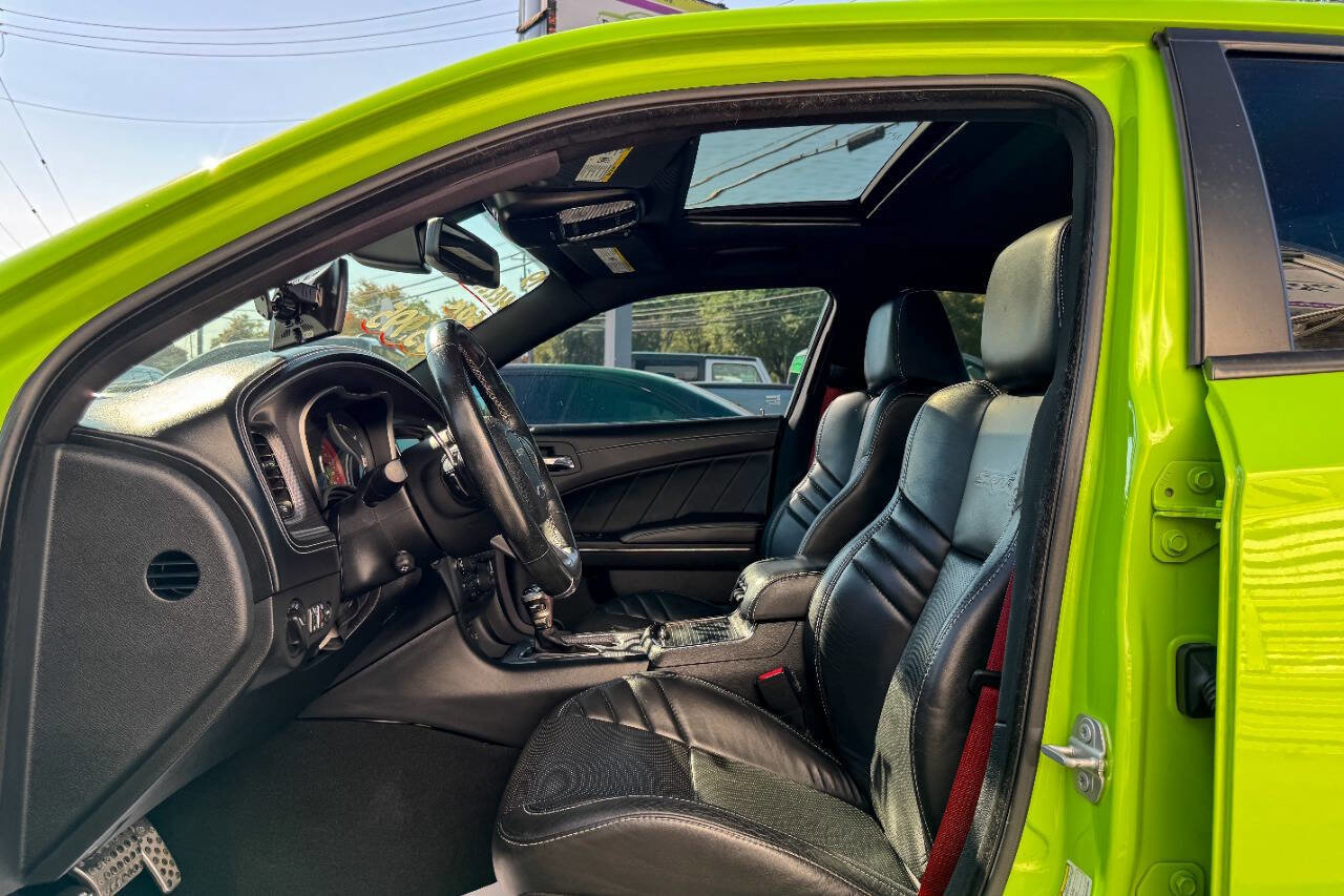 Used 2019 Dodge Charger SRT Hellcat w/ Harman/Kardon Audio Group image 24