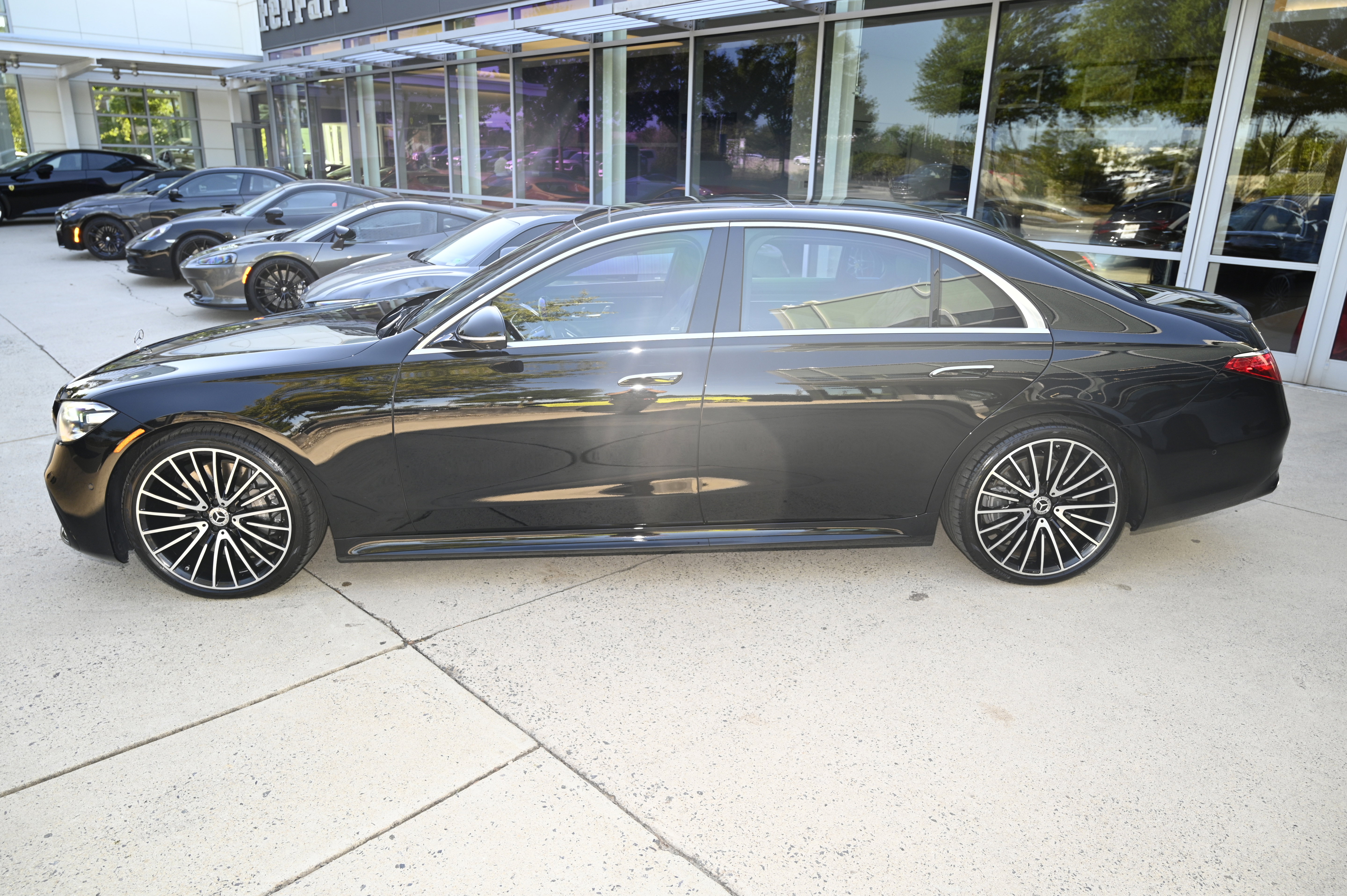 Used 2022 Mercedes-Benz S 580 4MATIC Sedan image 8