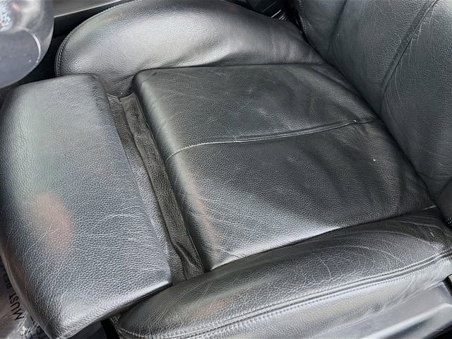 Used 2007 BMW M6 Convertible image 25