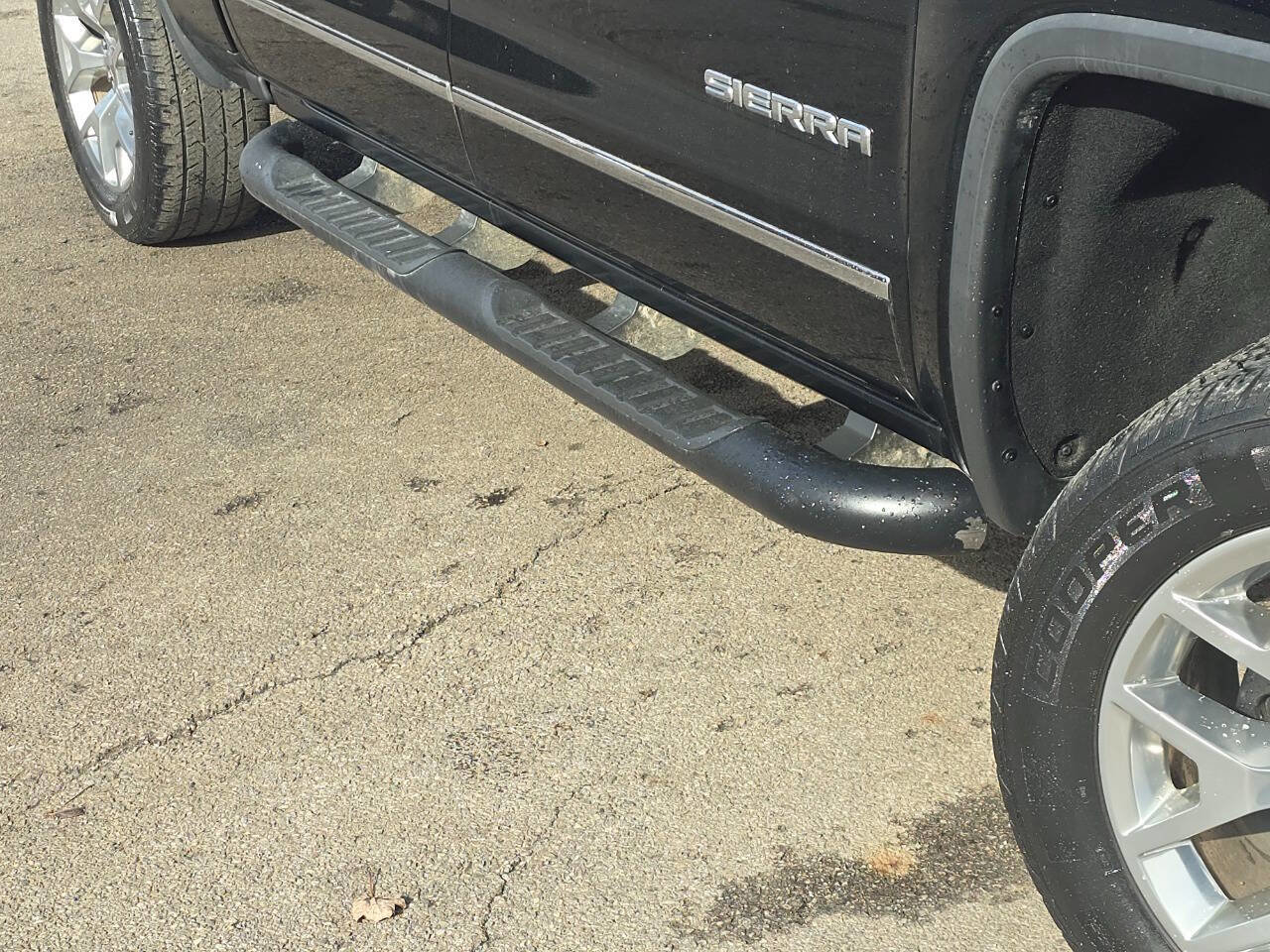 Used 2016 GMC Sierra 1500 SLT w/ SLT Premium Package image 9