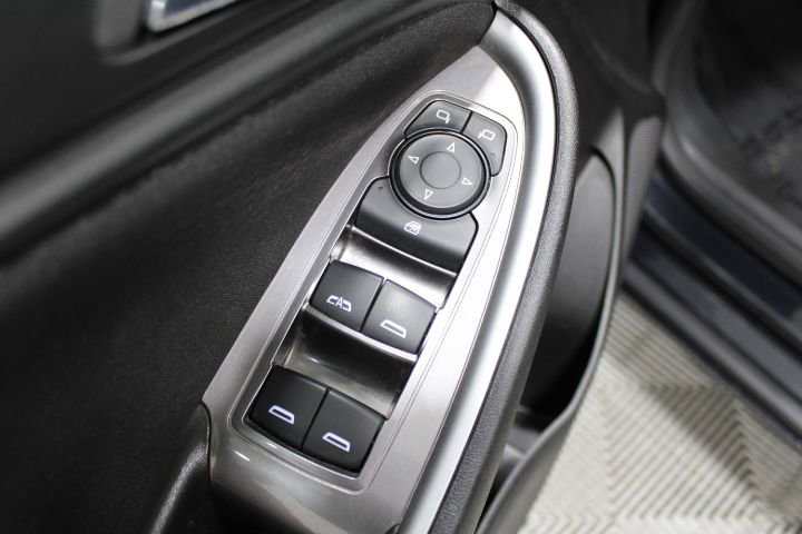 Used 2023 Chevrolet Malibu LT image 16