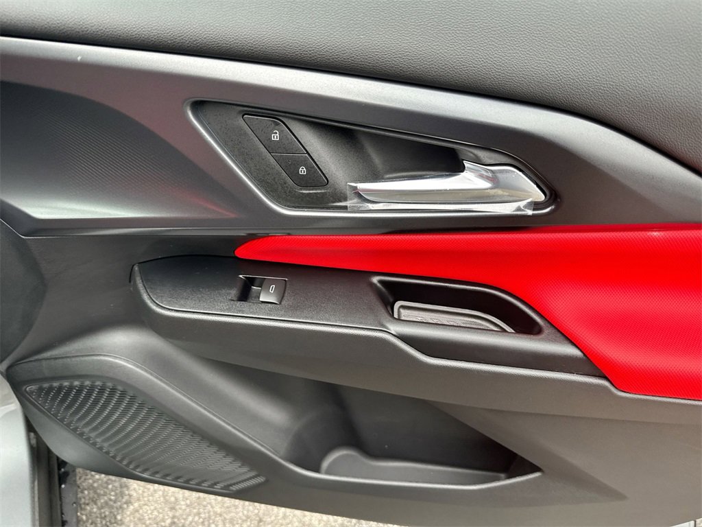 New 2026 Chevrolet Equinox EV RS image 31