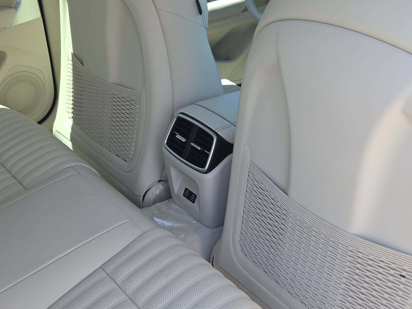 Certified 2026 Genesis G70 2.5T Prestige AWD/4WD image 16