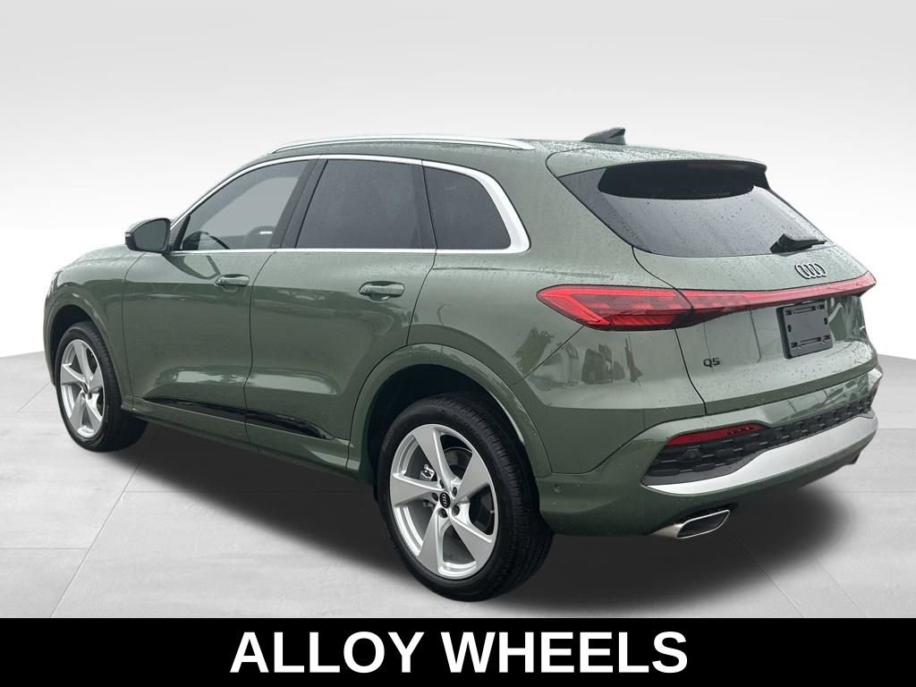 Used 2025 Audi Q5 Premium Plus w/ Premium Plus image 3
