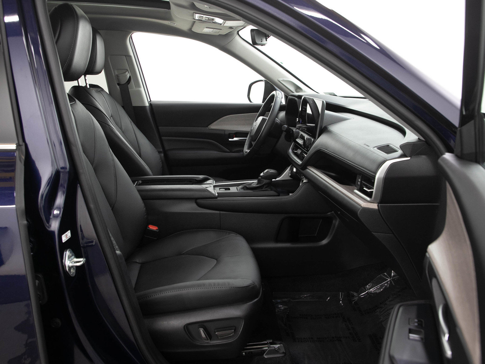 Used 2024 Toyota Grand Highlander AWD image 11