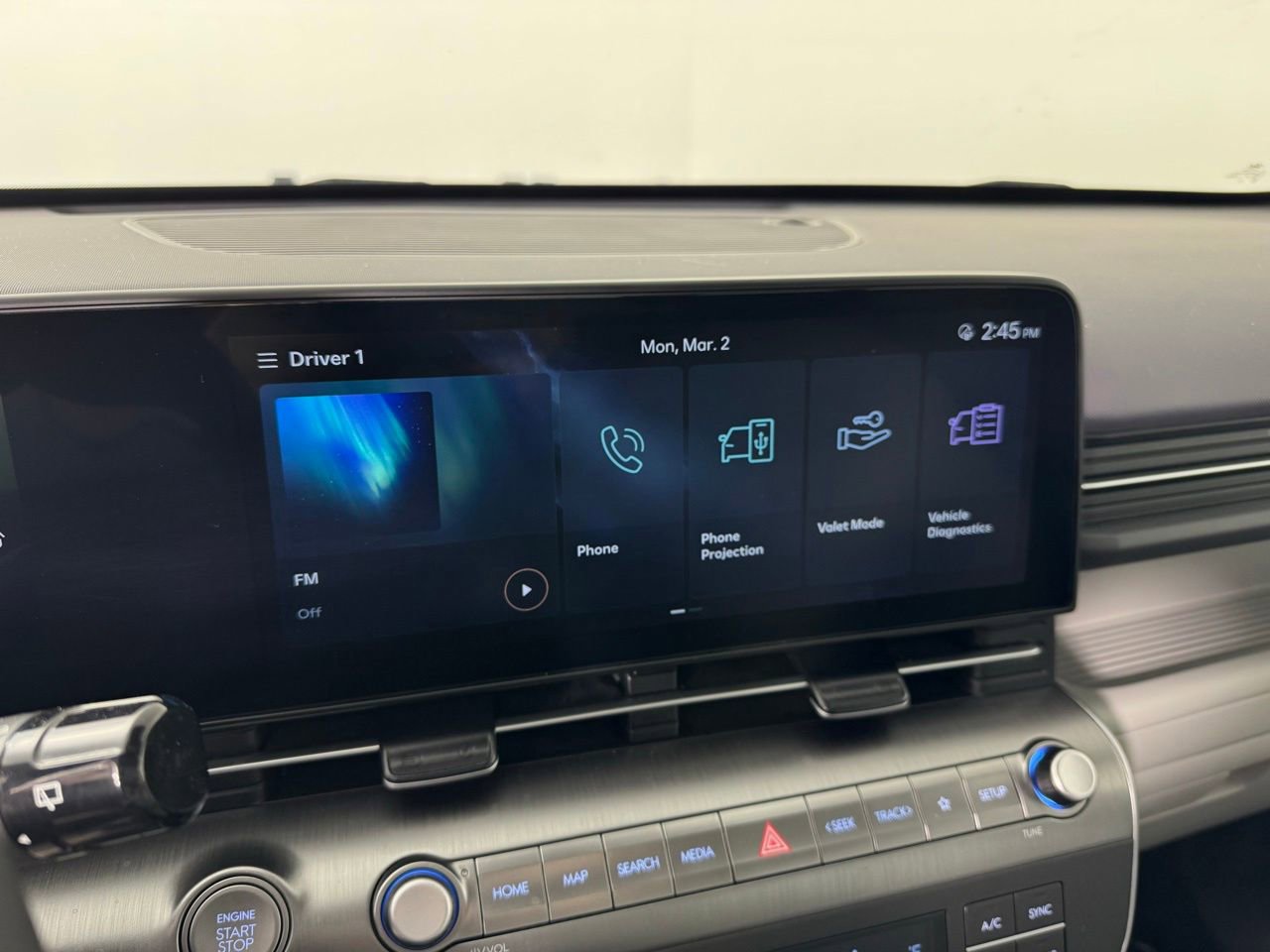 Used 2025 Hyundai Kona SEL image 14