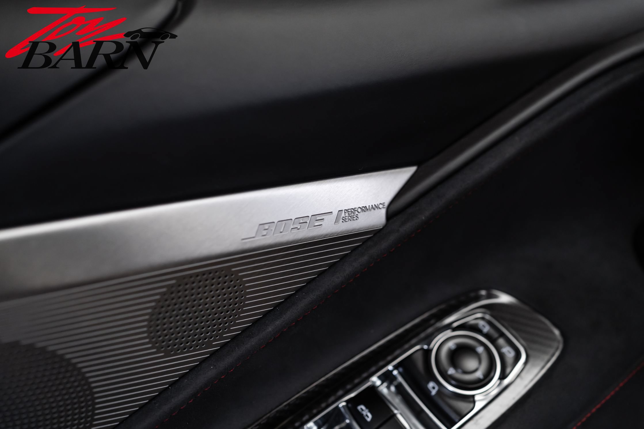 Used 2021 Chevrolet Corvette Stingray Premium Conv w/ Z51 Performance Package RWD image 30