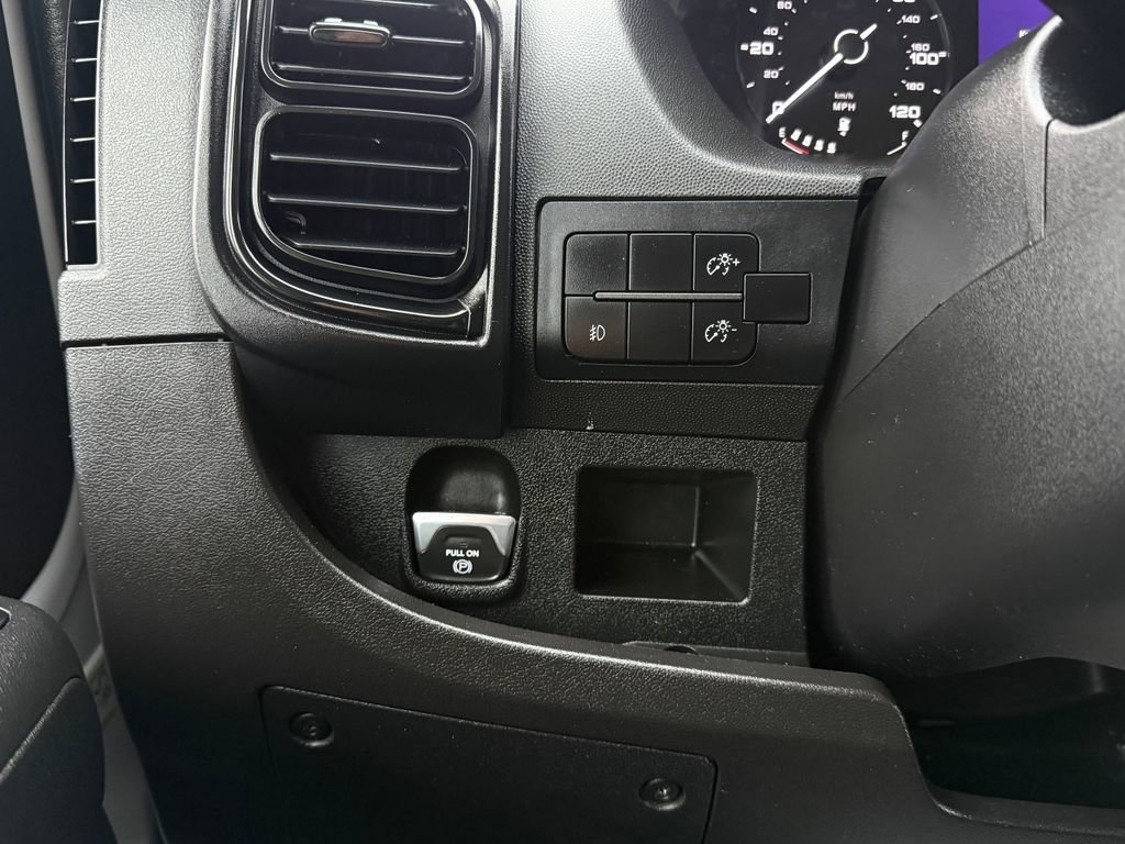 Used 2024 RAM ProMaster 1500 w/ Convenience Group image 22