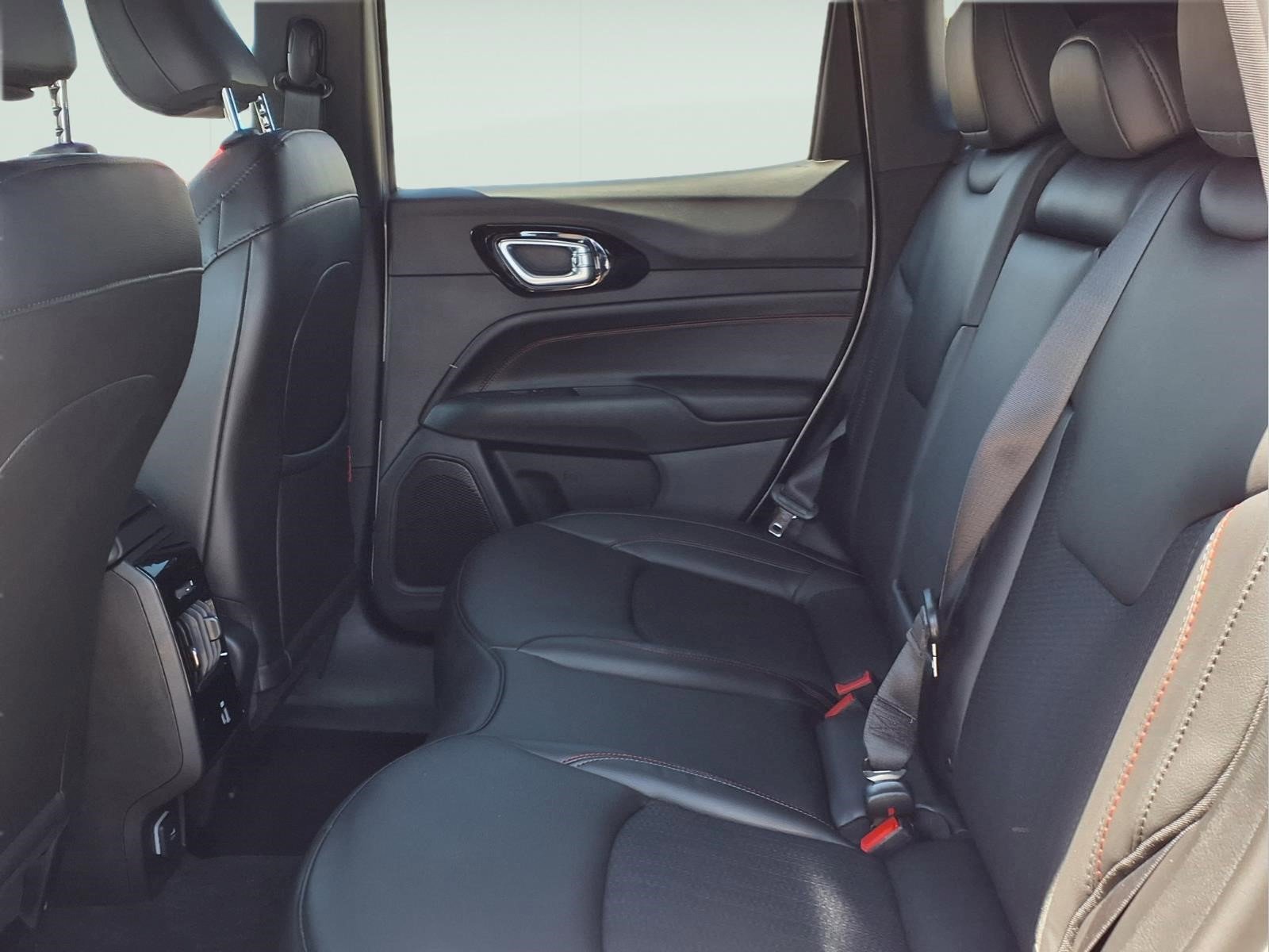 New 2026 Jeep Compass Trailhawk image 11