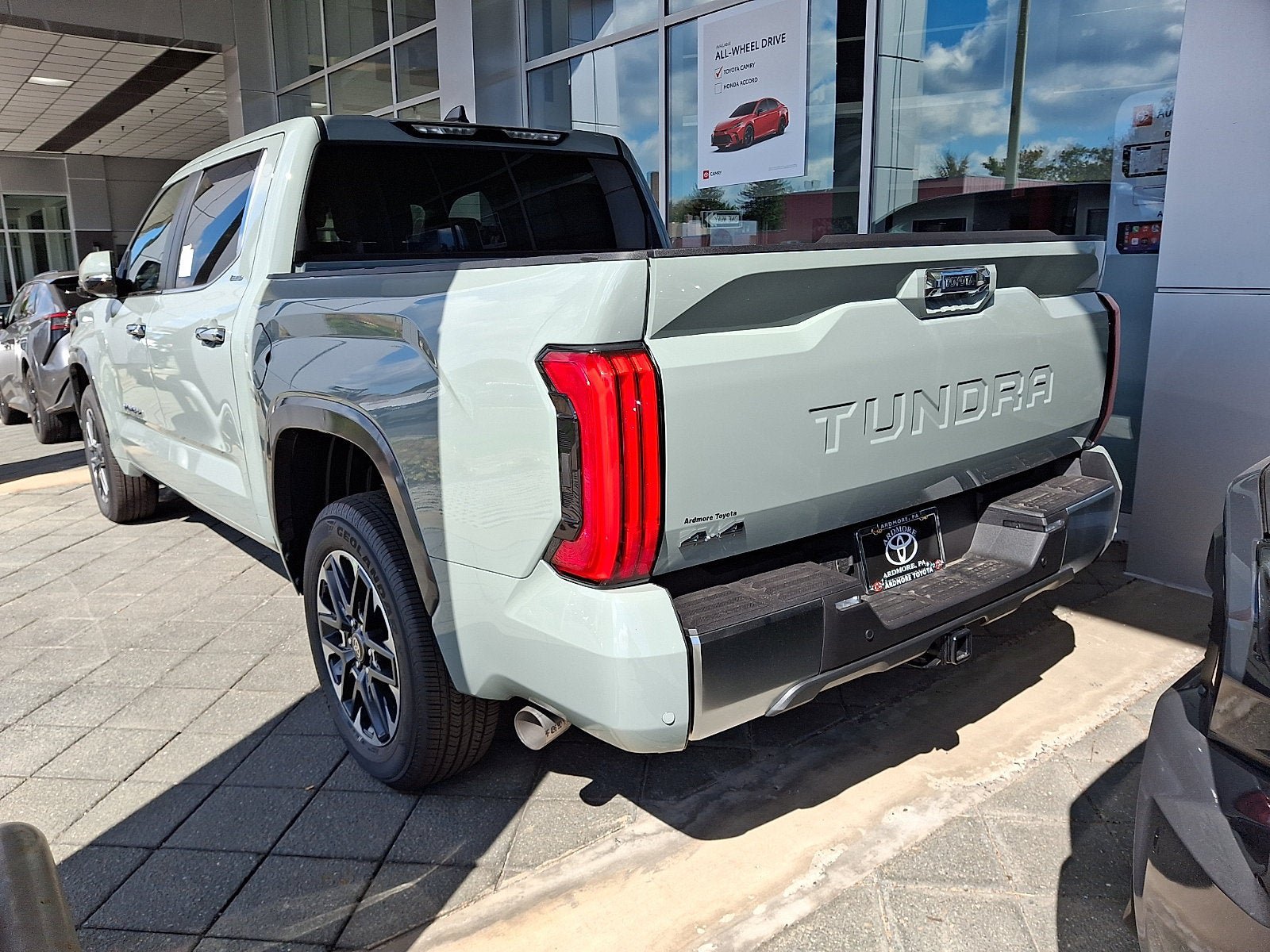 New 2026 Toyota Tundra Limited AWD/4WD image 3