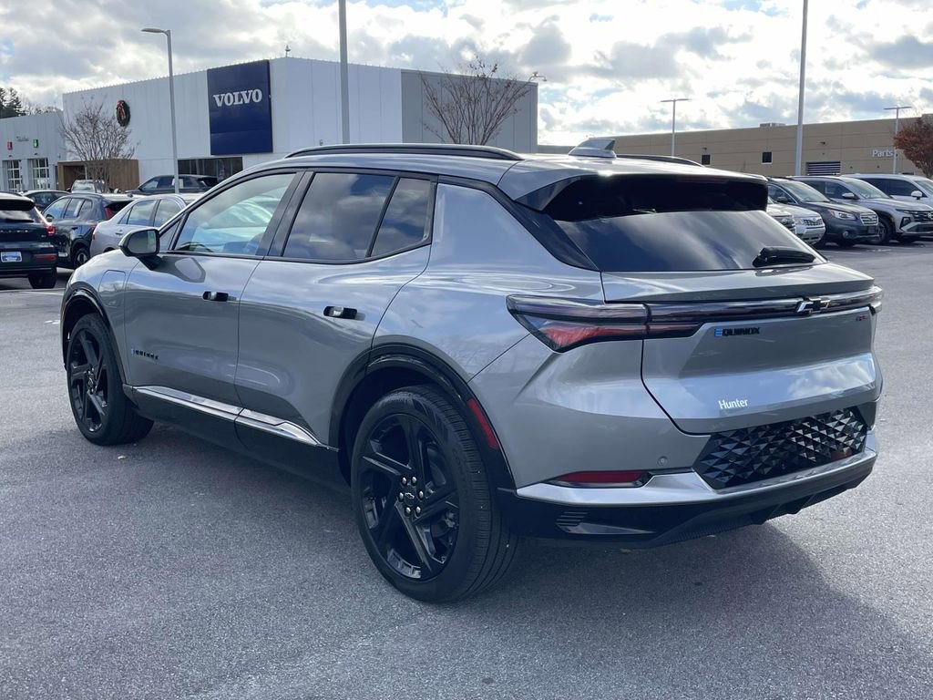 Used 2024 Chevrolet Equinox EV RS image 25