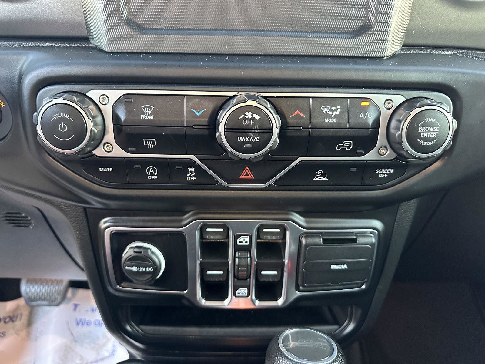 Used 2023 Jeep Gladiator Sport image 31