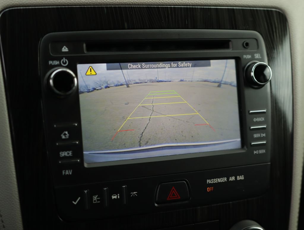 Used 2017 Chevrolet Traverse LT image 14
