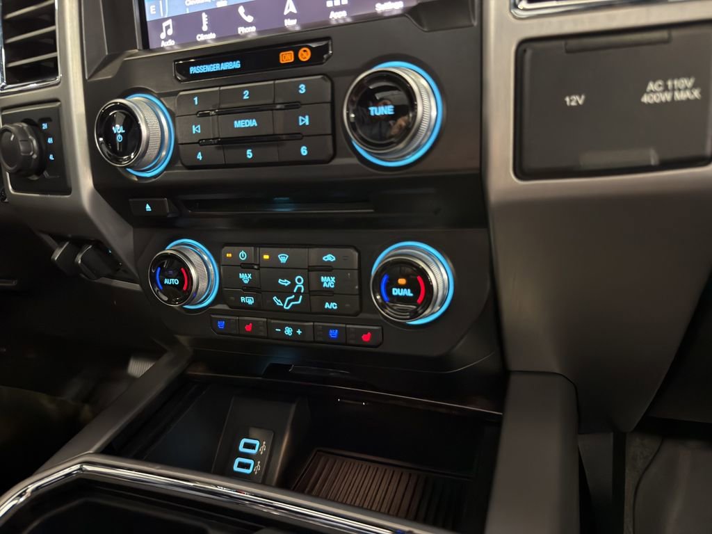 Used 2017 Ford F250 Platinum w/ Platinum Ultimate Package AWD/4WD image 35