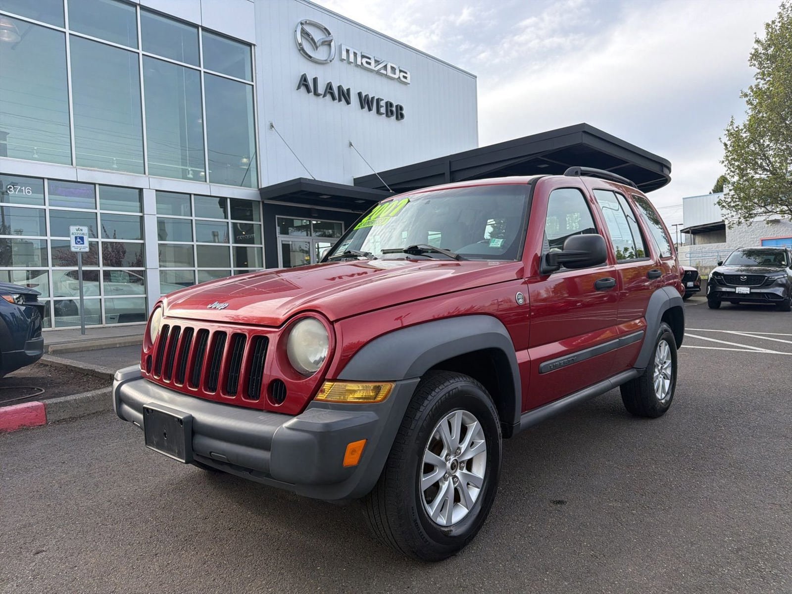 Used 2007 Jeep Liberty Sport AWD/4WD image 1