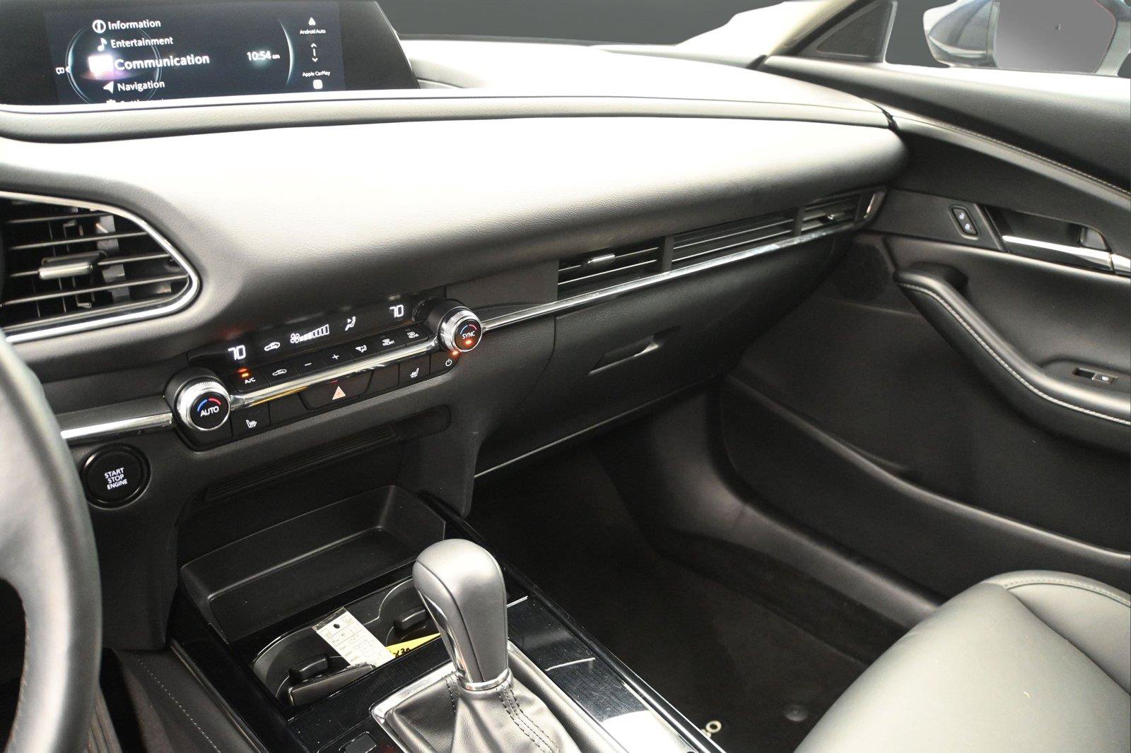 Used 2024 MAZDA CX-30 AWD 2.5 S w/ Preferred Package image 4