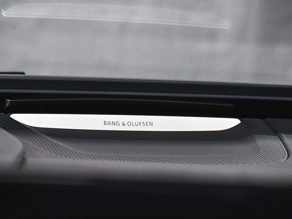 Used 2025 Audi S6 e-tron Prestige w/ 21" Black Optic Package image 50