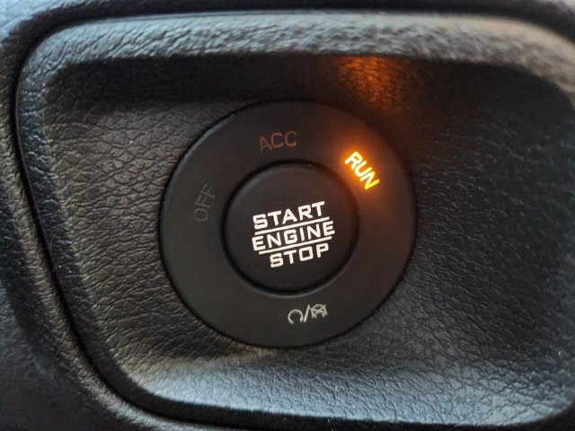 Used 2024 Jeep Wrangler Unlimited Sport AWD/4WD image 7