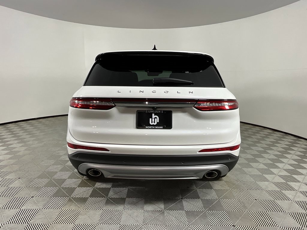 Used 2025 Lincoln Corsair FWD w/ Equipment Group 101A image 8