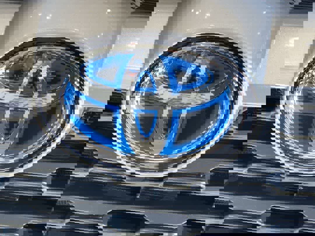 Used 2024 Toyota RAV4 XLE image 10