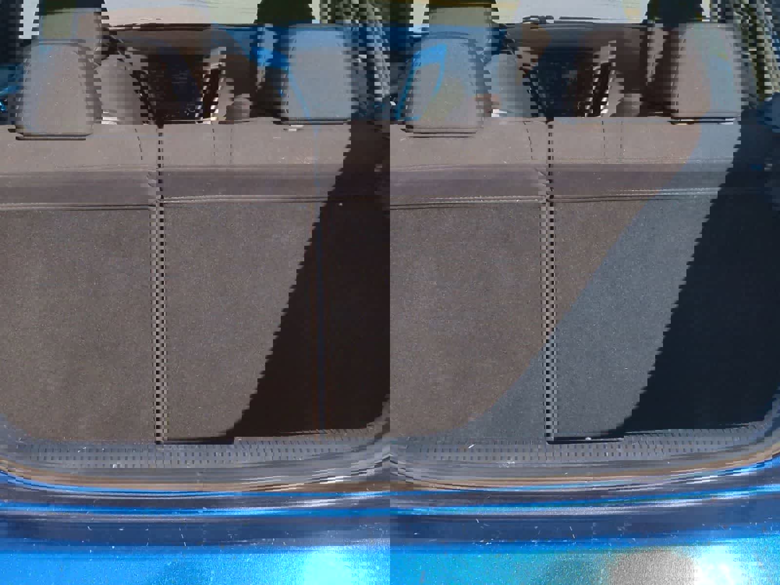 Used 2017 Hyundai Veloster image 31