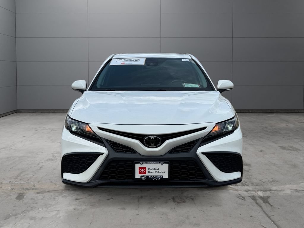 Certified 2022 Toyota Camry SE w/ Carpet Mat Package (TMS) FWD image 8