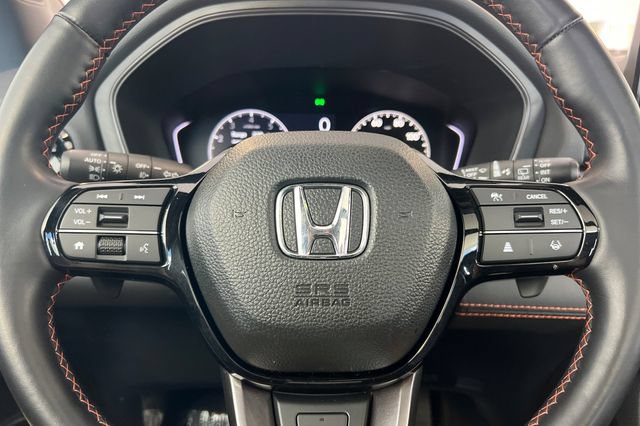 Used 2025 Honda Pilot TrailSport image 27