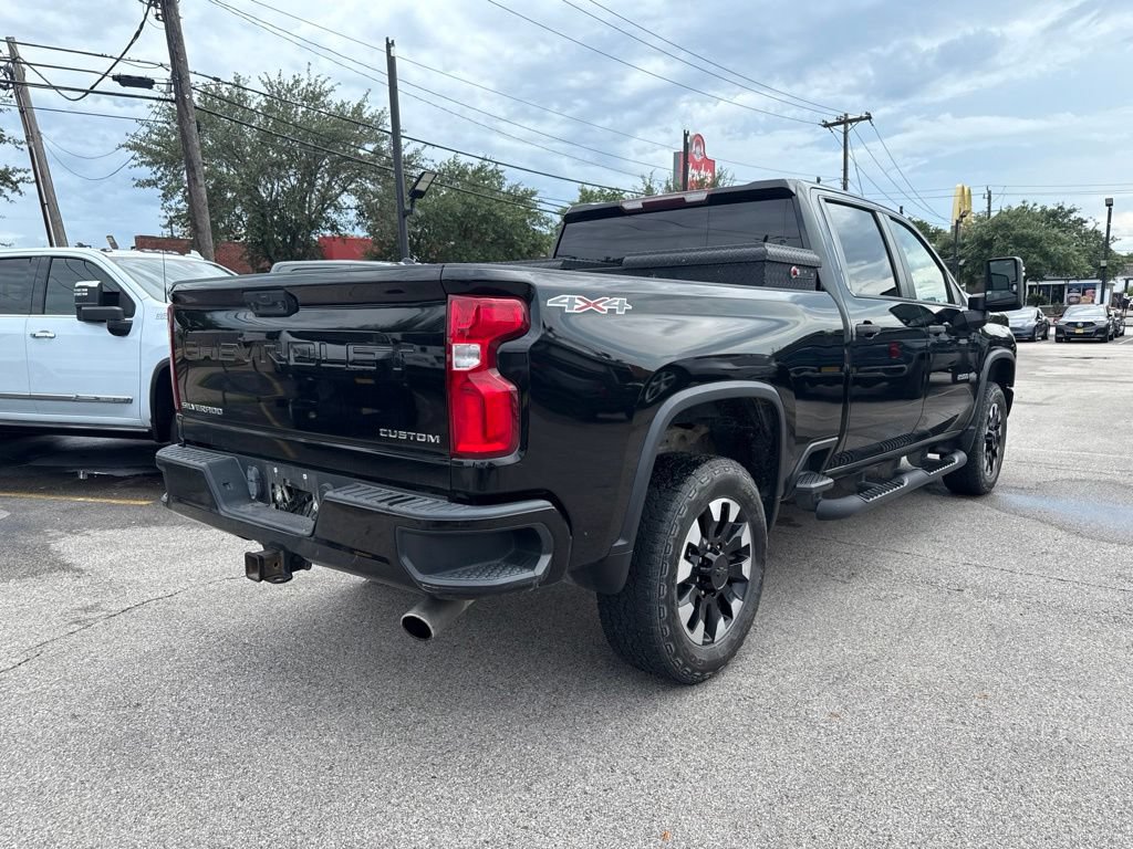 Used 2020 Chevrolet Silverado 2500 Custom w/ Custom Value Package AWD/4WD image 4