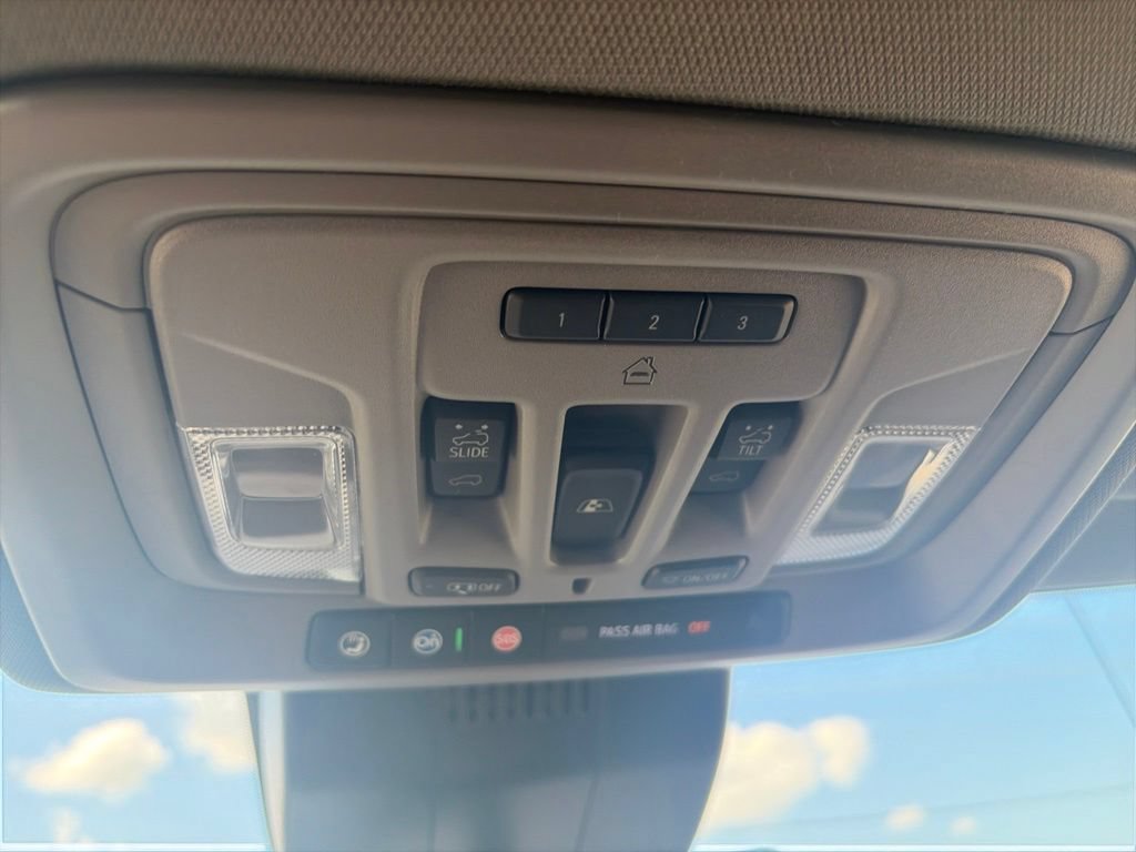 New 2026 GMC Sierra 1500 Denali AWD/4WD image 25