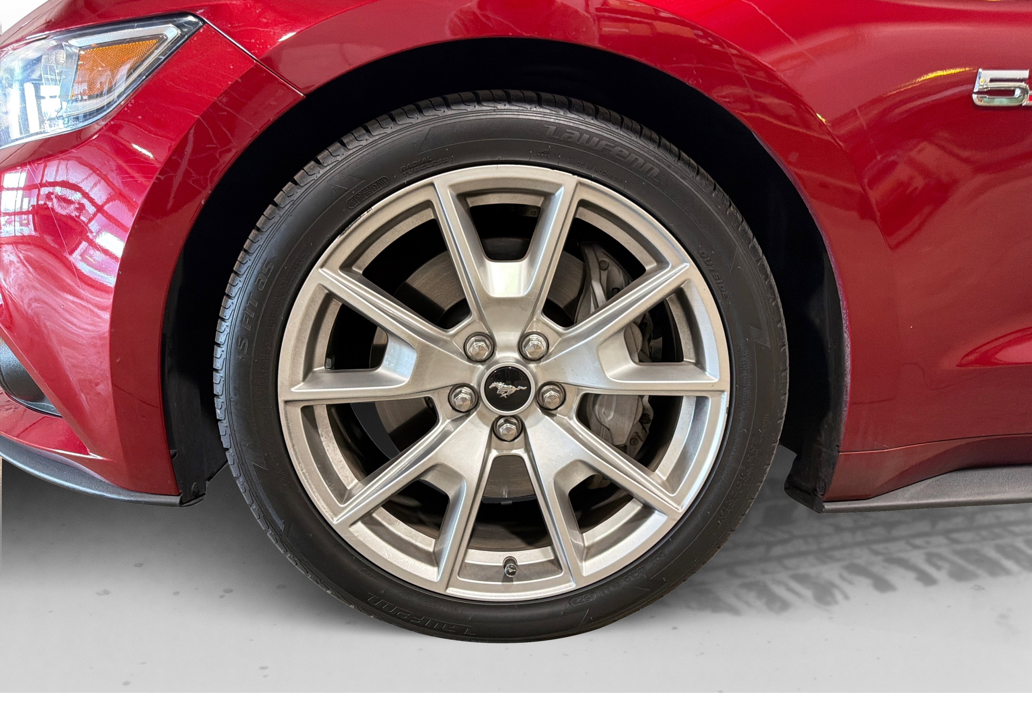 Used 2015 Ford Mustang GT Premium w/ Equipment Group 401A RWD image 47