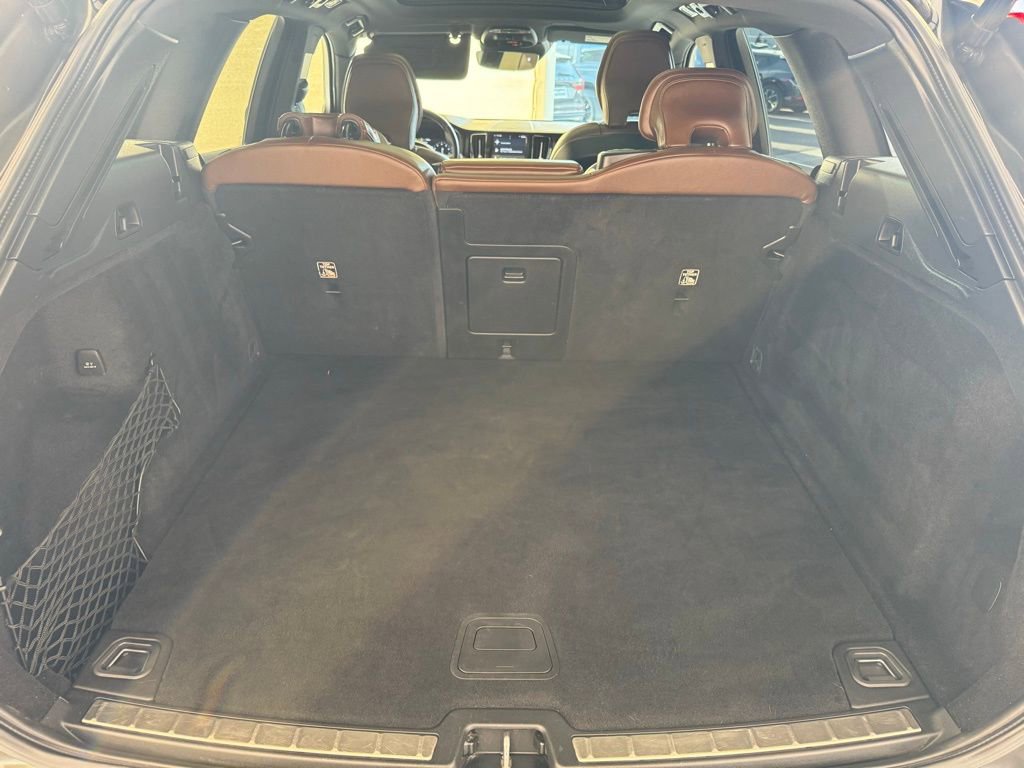 Used 2021 Volvo XC60 T5 Inscription w/ Advanced Package image 17