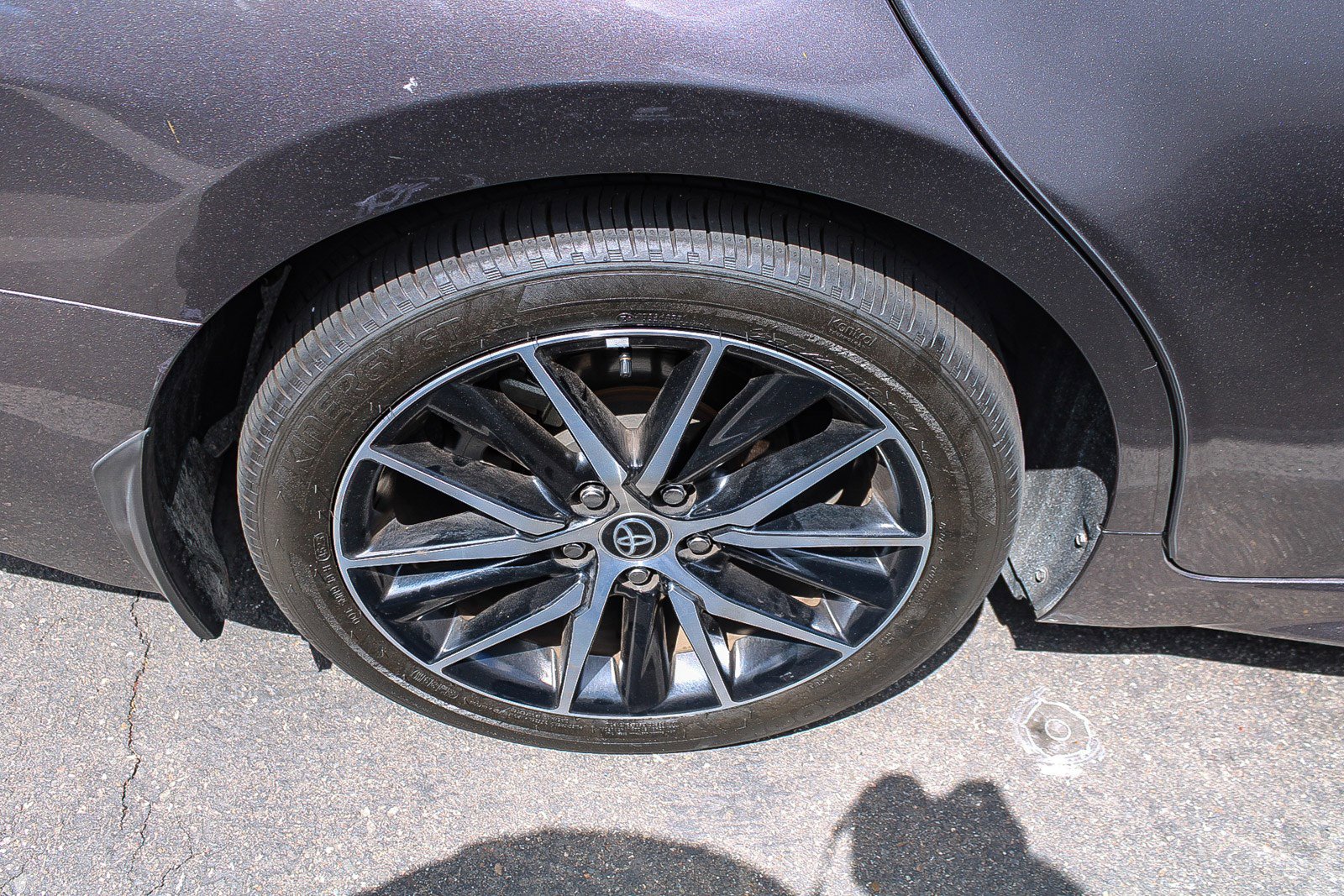 Used 2022 Toyota Camry SE w/ Convenience Package FWD image 11