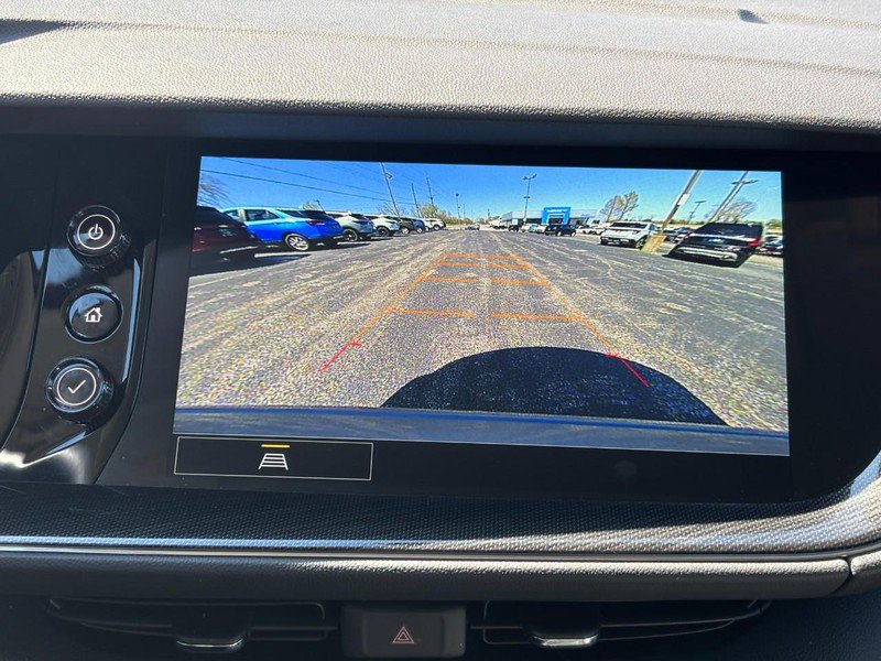 Used 2022 Buick Envision Essence w/ Safety Package image 21