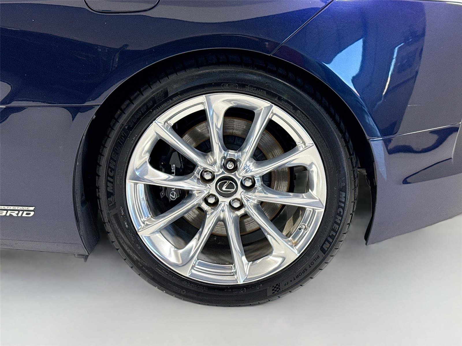 Used 2018 Lexus LC 500h w/ Touring Package image 38