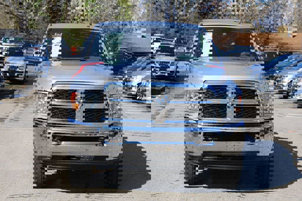 Used 2018 RAM 2500 Tradesman w/ Chrome Appearance Group image 2